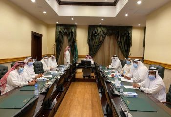يرأس وكيل إمارة مكة اجتماع اللجنة التنفيذية لمراكز